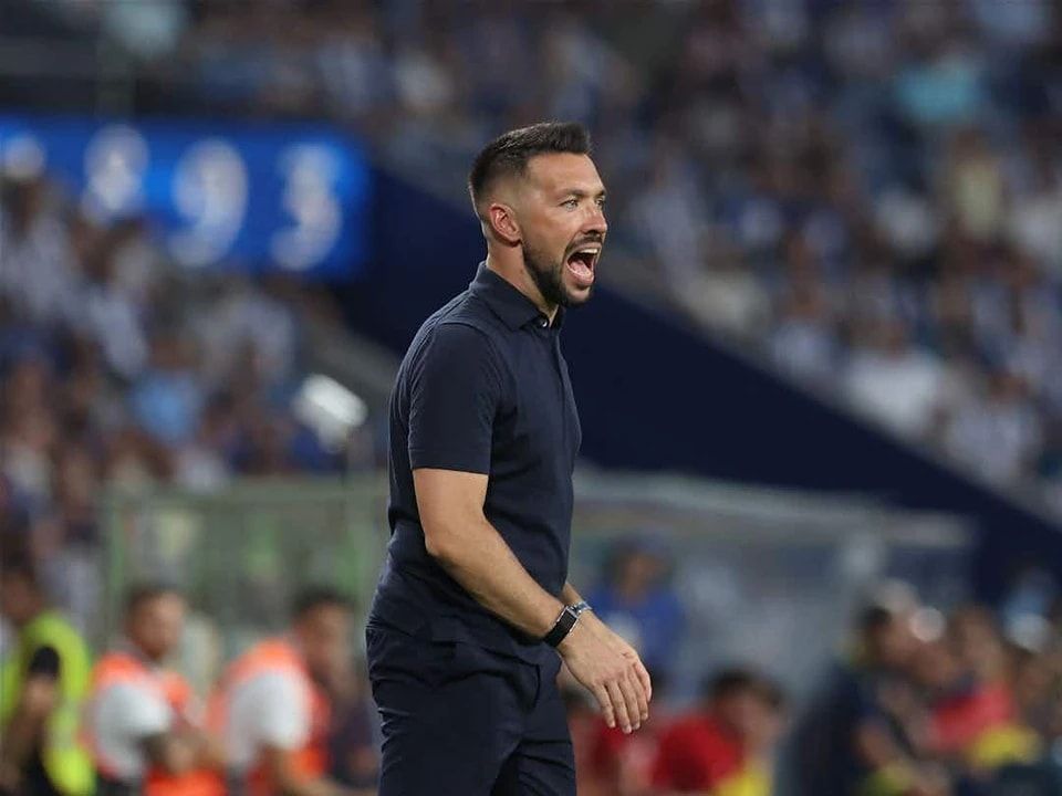 才会回到德 才会回到德