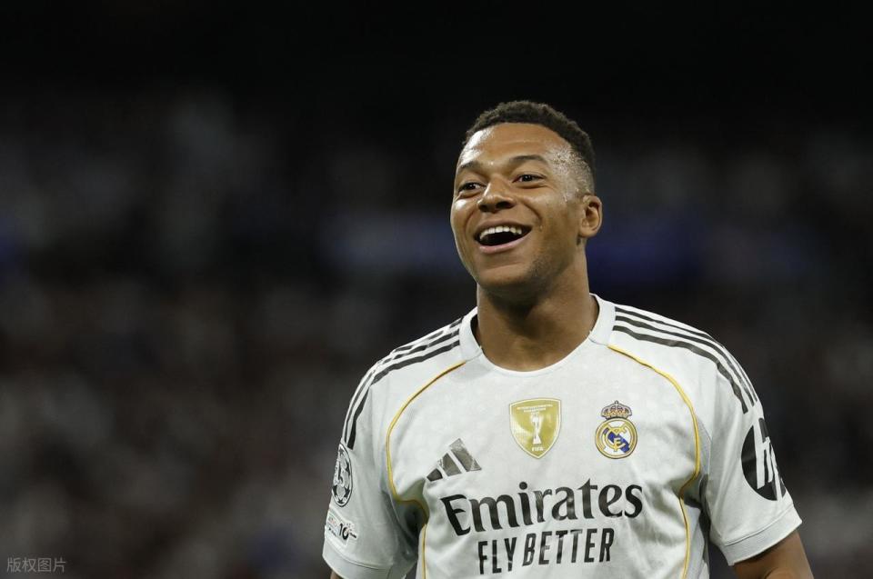 姆巴佩, 居莱尔 姆巴佩, 居莱尔